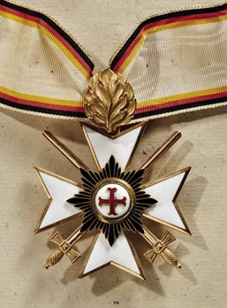 Order of Merit, Military Division, II Class Cross Obverse, II Class Cross (with swords, 1914-1918)