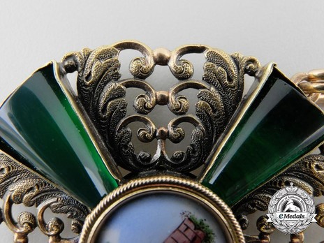 Order of the Zähringer Lion, Commander (in gold) Obverse Detail