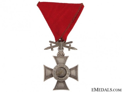 Order of St. Alexander, Type I, VI Class (with swords on ring) Obverse