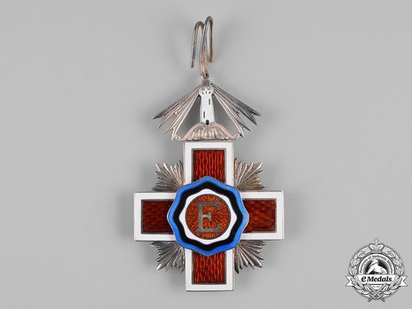 Order of the Estonian Red Cross, II Class Cross Obverse