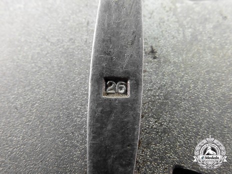Iron Cross I Class, by B. H. Mayer (26, Type A pin) Detail