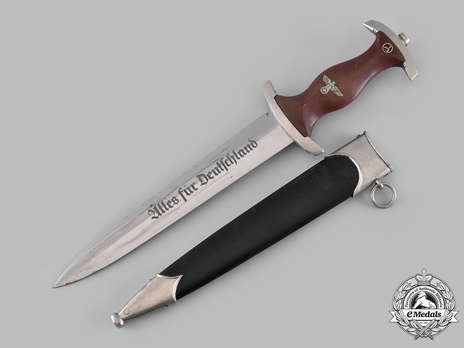 NSKK M33 Service Dagger by E. Wüsthof Obverse with Scabbard