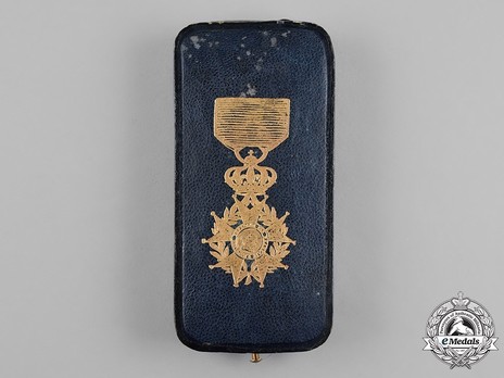 Officer (Gold) Case of Issue Obverse