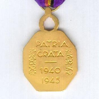 Gold Medal (stamped "V DEMANET") Reverse