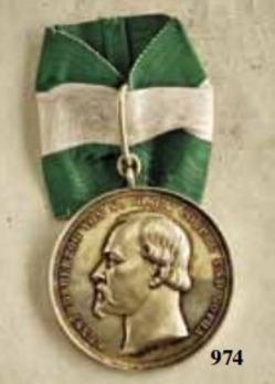 Duke Ernst Medal, Small, in Gold Obverse