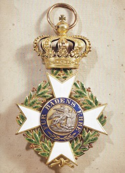 Order of Military Merit of Charles Frederick, Grand Cross (in silver gilt) Obverse