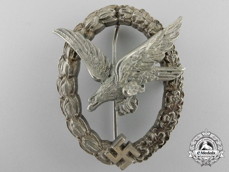 Air Gunner & Flight Engineer Badge, by Jmme (in tombac) Obverse