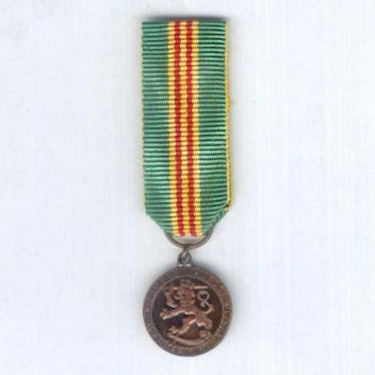 Medal obv s10