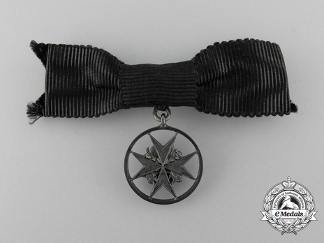 Miniature Member (IV Class) (1939-1949) Obverse