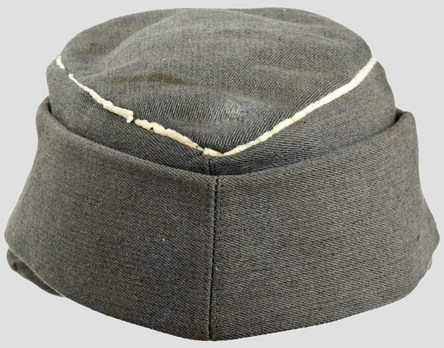 Waffen-SS Officer's Visored Field Cap M43 (white piped version) Reverse