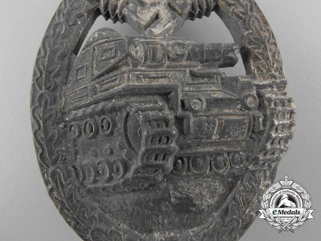 Panzer Assault Badge, in Silver, by A. Wallpach Obverse