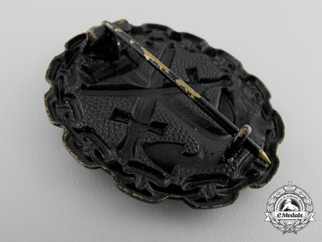 Naval Wound Badge, in Black (in tombac) Reverse