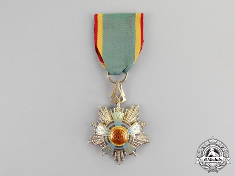 Knight (with Lily suspension, 1953-1972) Obverse