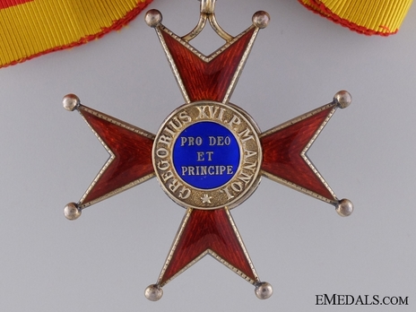 Grand Cross (Civil Division) Reverse