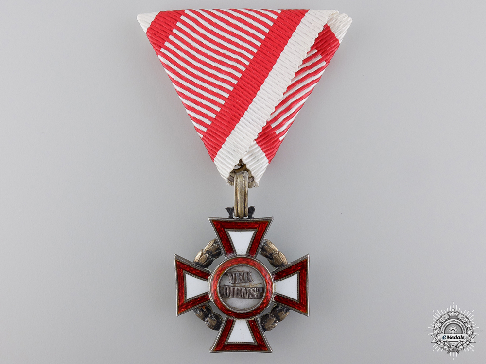Iii+class+cross+%28with+war+decoration+by+vincent+mayer%29+obverse
