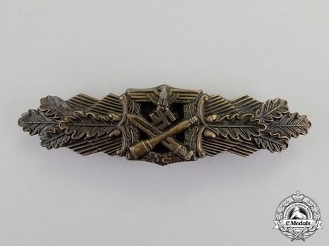 Close Combat Clasp, in Bronze, by Unknown Maker Obverse