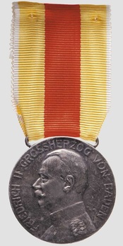 Civil Merit Medal in Silver, Type VII (1916-1918) Obverse