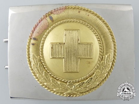 German Red Cross 1st Pattern Enlisted Ranks Belt Buckle (Silvered & gilt version) Obverse