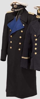 Kriegsmarine Greatcoat (Admiral/Commodore version) Obverse