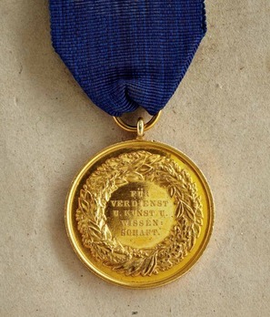 Service Medal for Art and Science, Type III, in Gold Reverse