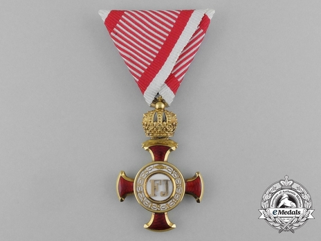 Type III, I Class Cross (with crown) Obverse