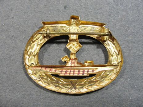 Submarine War Badge, by W. Deumer Reverse
