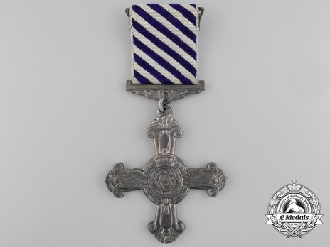 Silver Cross (1937-1948) (by Royal Mint) Obverse