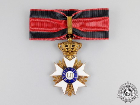 Order of Civil Merit, Commander Obverse
