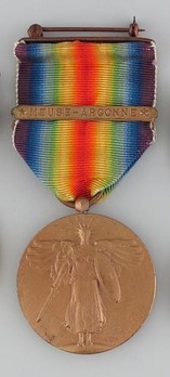 World War I Victory Medal (with Army "MEUSE-ARGONNE" clasp) Obverse