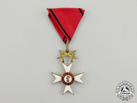 Order of the Württemberg Crown, Military Division, Knight's Cross (in silver gilt) Obverse