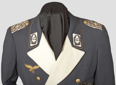Luftwaffe Generals' Special Tunic Obverse Detail