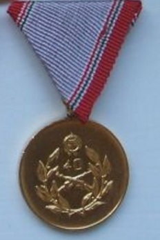 National Defence Long Service Medal, I Class Obverse