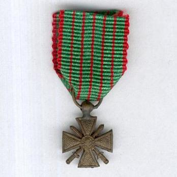 Miniature Bronze Cross (1914-1918) Obverse