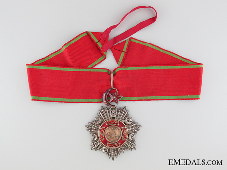 Order of Medjidjie, Civil Division, III Class Obverse