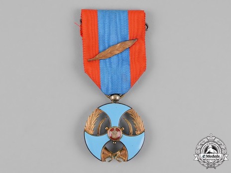 Order of Merit (Nishan-i-Liaqat), Type II, III Class Obverse