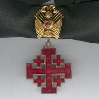 Equestrian Order of Merit of the Holy Sepulcher of Jerusalem (Type II) Commander (for Men, 1907-Present) Obverse
