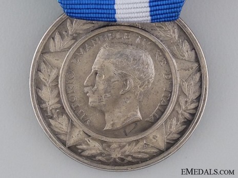 Silver Medal (third issue) Obverse