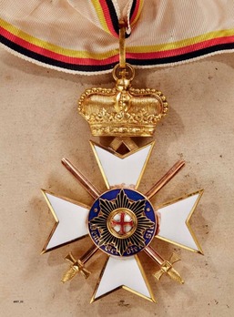 Order of Merit, Military Division, I Class Cross (in gold) Obverse