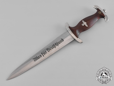 SA Standard Service Dagger by Aesculap (maker marked) Obverse