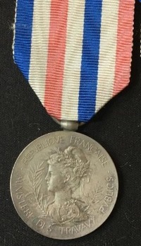 Medal of Honour for Public Works, Silver Medal (stamped "HENRI NAUDE")