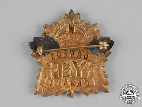 Yukon Infantry Company Officers Cap Badge Reverse
