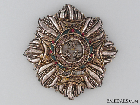 Grand Cross Breast Star (Embroidered) Obverse