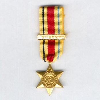 Miniature Bronze Star (with "8TH ARMY" clasp)  Obverse