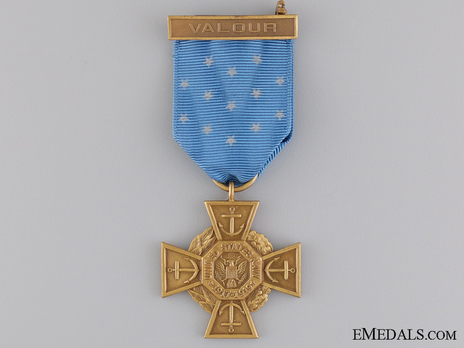 Decoration ("Tiffany Cross," 1919-1942) Obverse