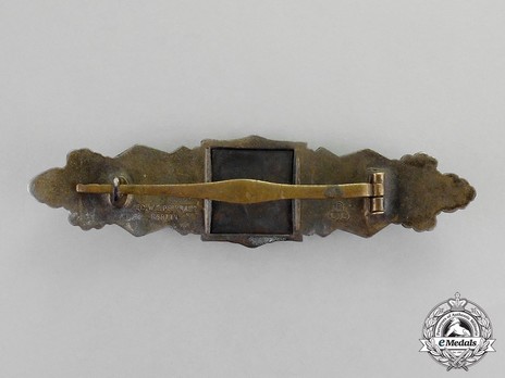 Close Combat Clasp, in Bronze, by F. Linden Reverse