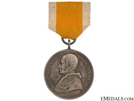 Bene Merenti Medal, Type IV, Large Silver Medal Obverse