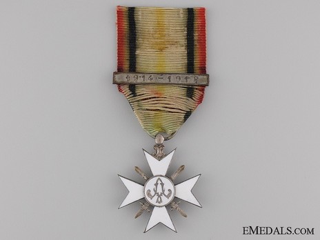 II Class Cross (with "1914-1918" clasp) Obverse