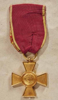 Long Service Cross for 25 Years (in gold) Obverse