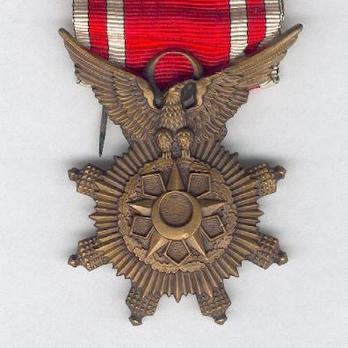 Order of Military Merit, III Class Obverse