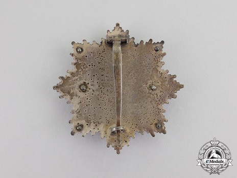 German Cross, in Silver, by Deschler (6 rivets, long pin) Reverse